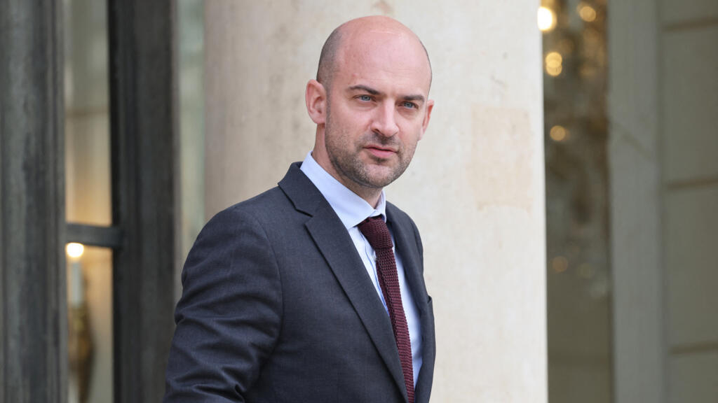 RDC: le chef de la diplomatie française se rend à Kinshasa pour une visite centrée sur la lutte contre Ebola