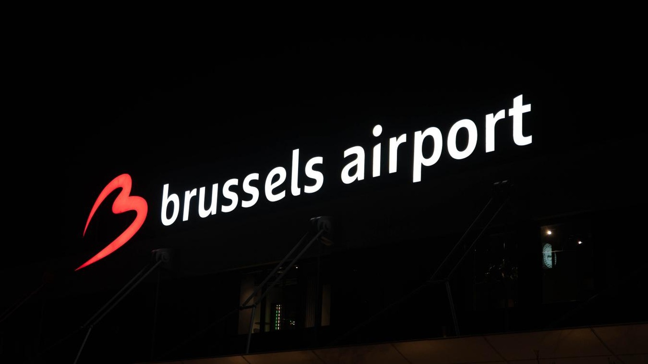 Alerte au drone à Brussels Airport : trois vols déroutés, aucun avion n’a pu atterrir pendant 25 minutes !