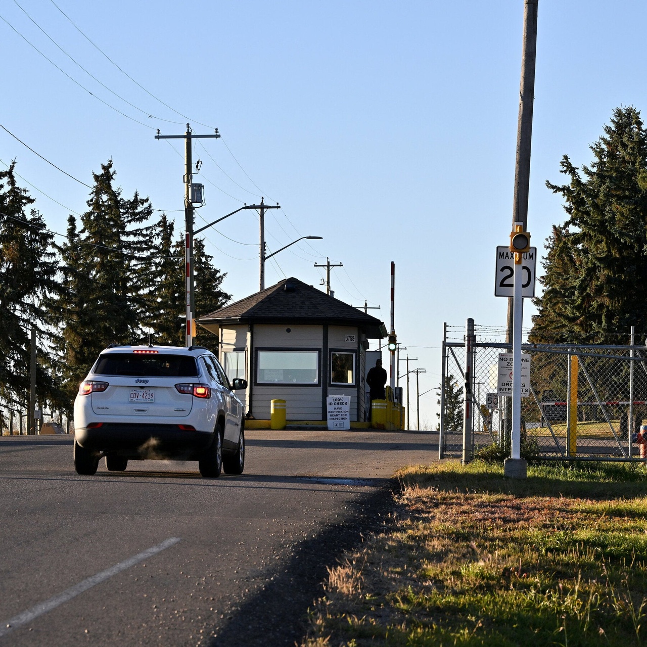 Carney Says Fire at Canadian Forces Base Wainwright in Alberta Killed 4 and Injured Dozens