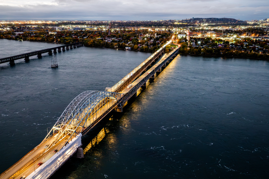 Toutes les voies du pont Honoré-Mercier ont rouvert