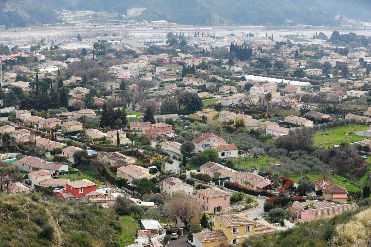 « L’immobilier demeure une valeur refuge » : les notaires des Alpes-Maritimes relèvent une hausse des prix dans l’ancien de 2,4 % sur un an