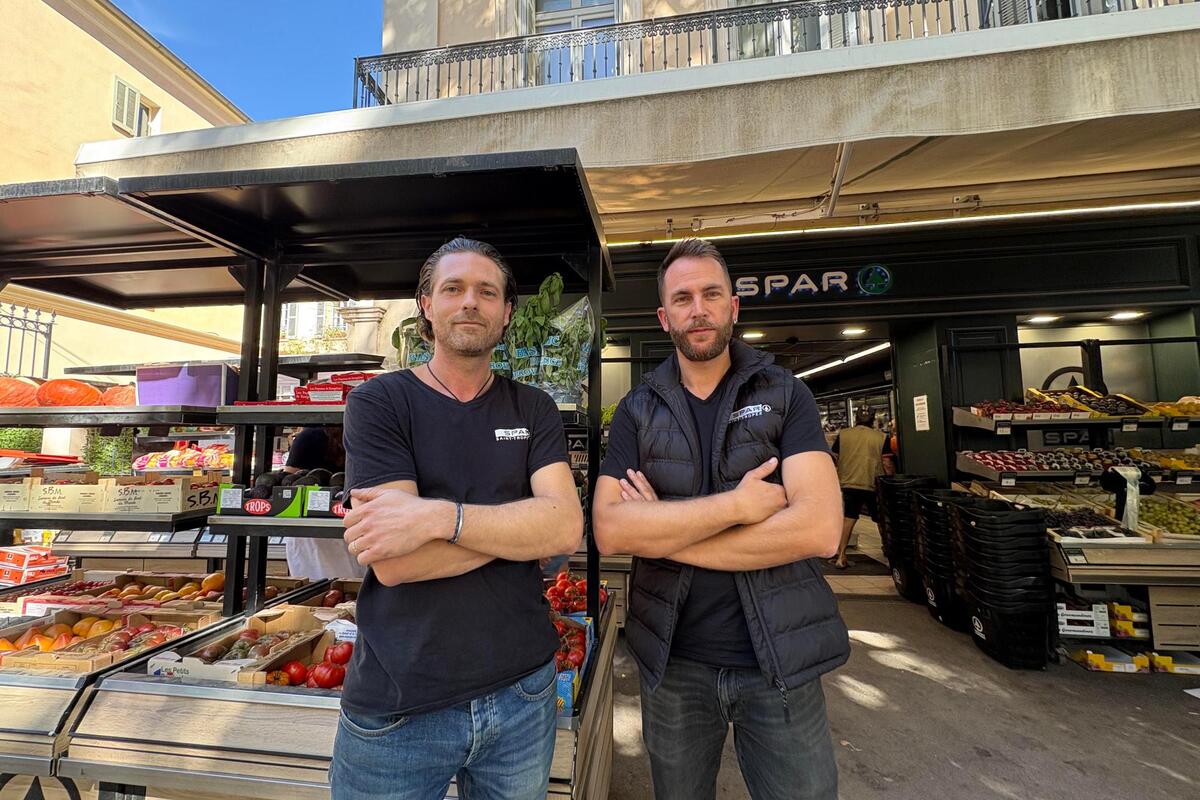 Retard des travaux, expiration du bail, déménagement du magasin d’ici décembre... Les gérants du Spar de la place des Lices à Saint-Tropez reviennent sur leurs mésaventures