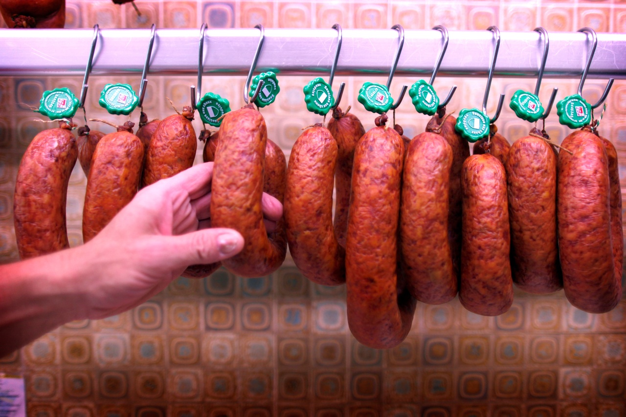 Gastronomie et traditions: Fini le chou vaudois dans les saucisses aux choux!