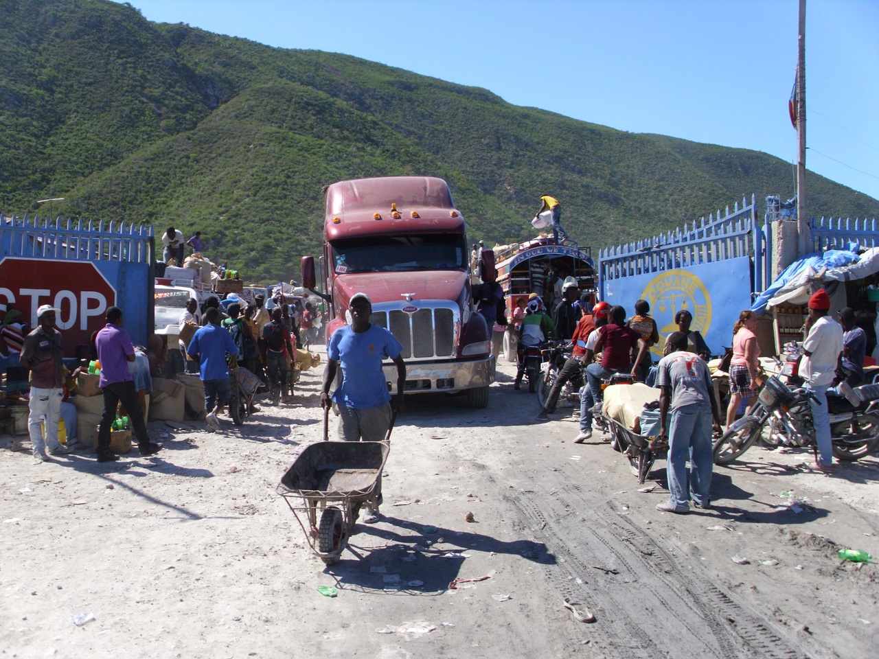 Frontière entre Haïti et la République dominicaine