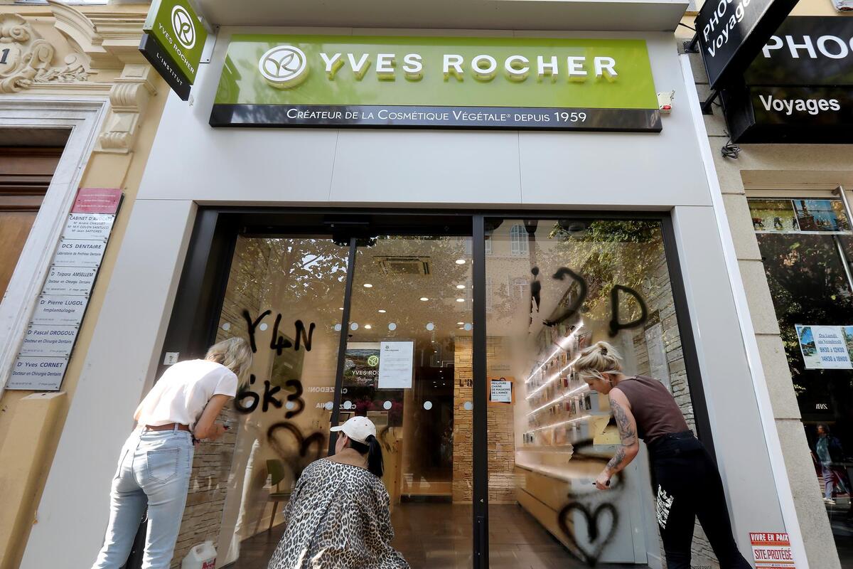« On ne peut pas fermer les commerces tous les samedis après-midi » : comment les commerçants de Nice se préparent à la prochaine manifestation ?