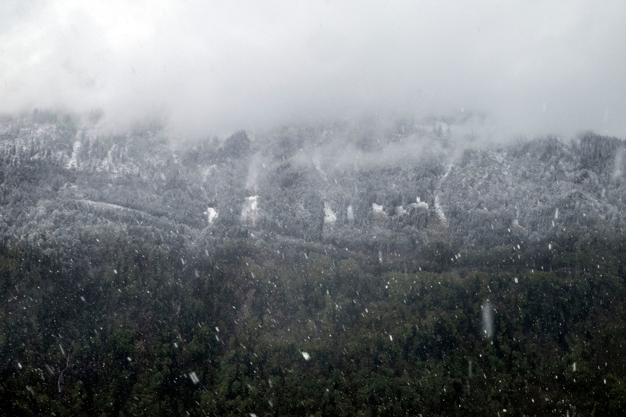 Fin des anticyclones: Foehn, neige et tempête, la météo suisse sort de sa torpeur