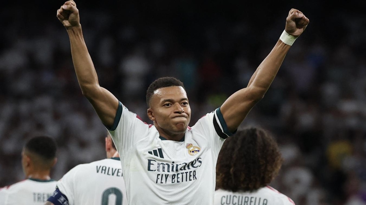 « Il n’y a pas meilleur que moi la saison dernière » : Kylian Mbappé se place dans la course au Ballon d’or 2026 !