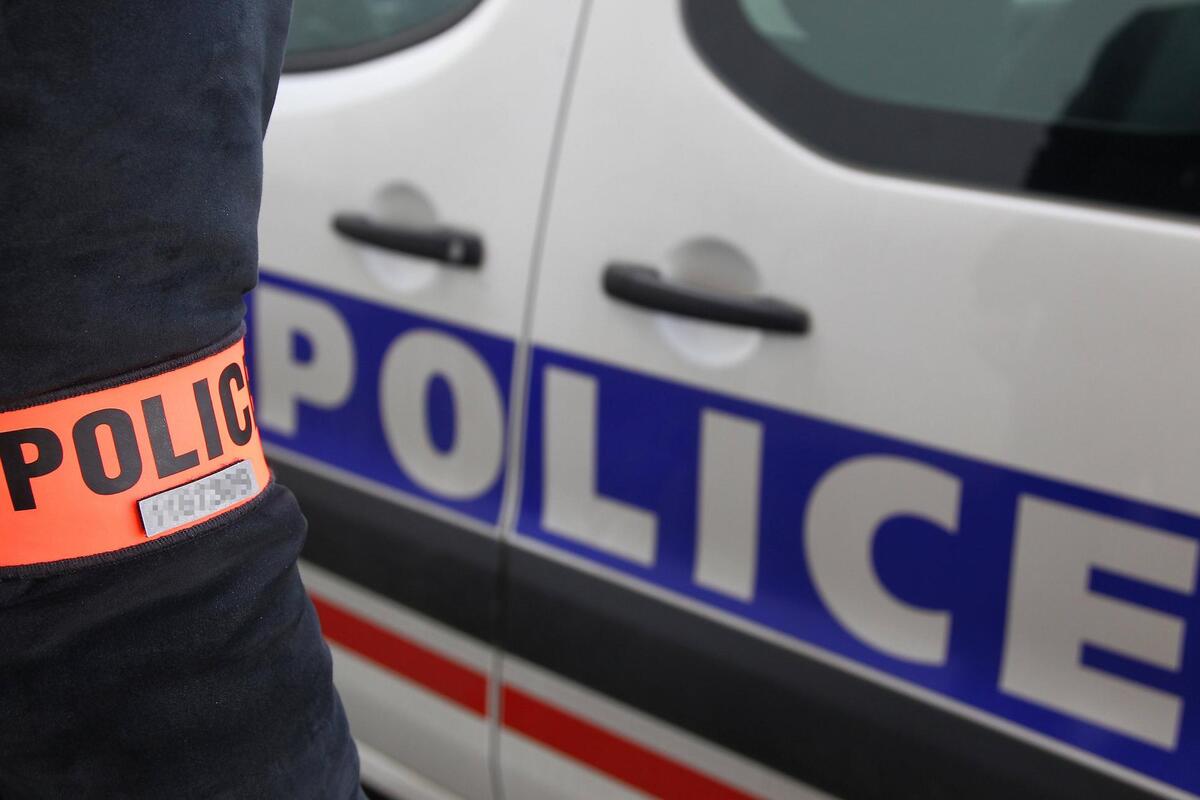 Un homme en garde à vue après avoir menacé des contrôleurs avec un couteau à Nice