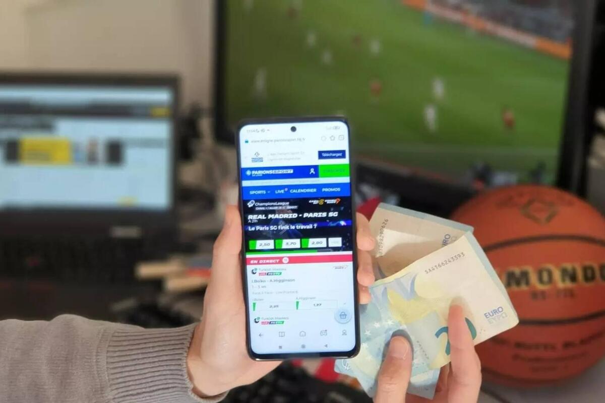 25 % des moins de 17 ans parient en ligne : une étude montre que la publicité favorise la banalisation des paris sportifs chez les jeunes