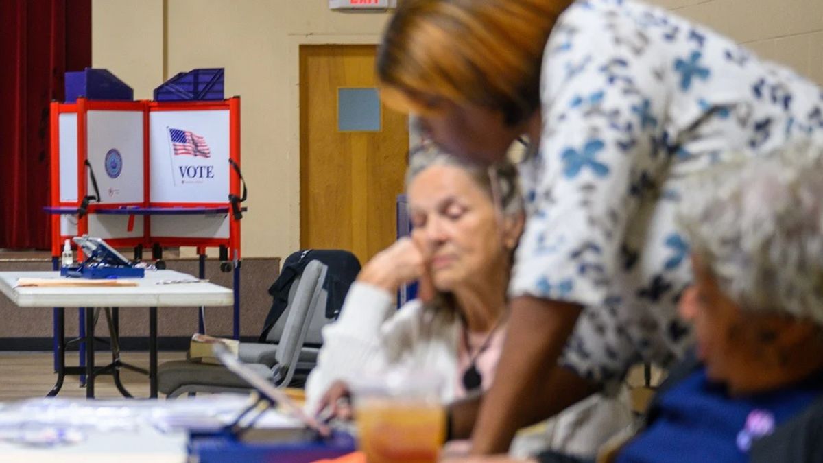 Poll workers may mark your ballot. Here's why you shouldn't worry