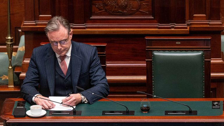 Budget fédéral : le kern a repris ses travaux ce soir sur la nouvelle proposition de Bart De Wever