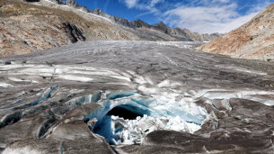 Suisse. La grotte de glace du glacier du Rhône contrainte de fermer