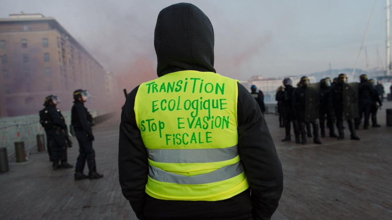 Ils sont plus que jamais de retour : les gilets jaunes ont déposé une déclaration pour manifester à Paris ce week-end !