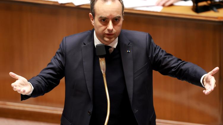 Lecornu reçoit les syndicats avant de nouvelles manifestations