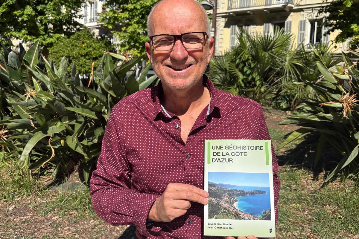 « Ce n’est pas un bouquin d’histoire régionale » : quel est ce livre qui s’impose comme la Bible que tous les amoureux et spécialistes de la Côte d’Azur devraient posséder ?