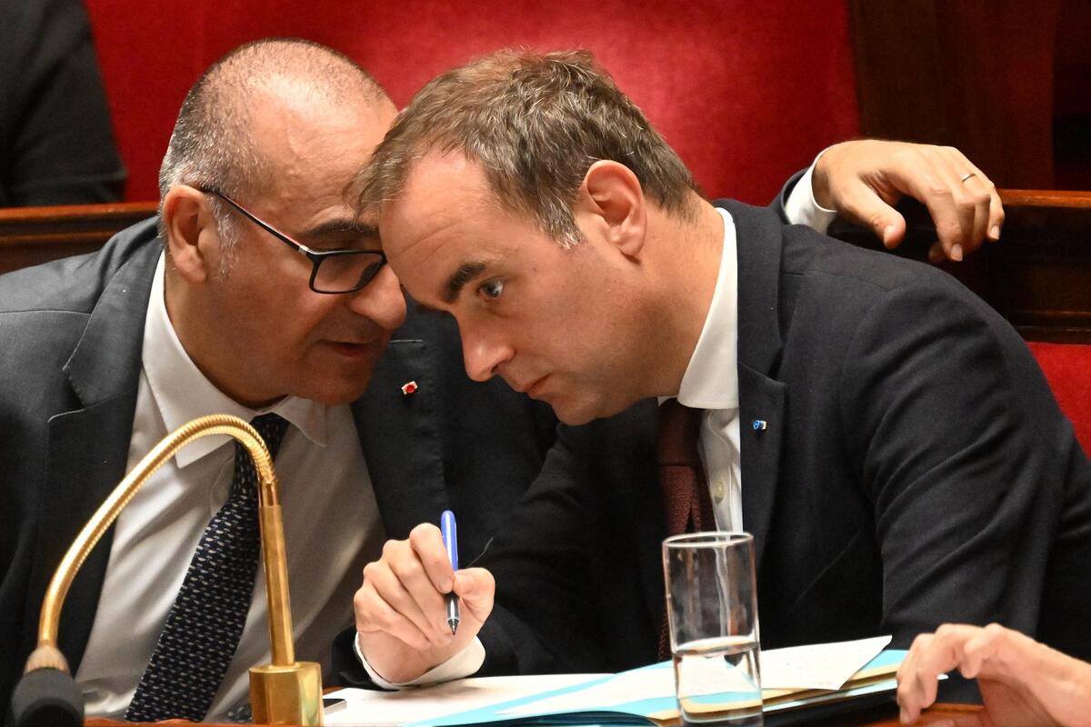 Violences du 17 octobre : les partis reçus à Matignon, le renseignement convoqué à l’Élysée
