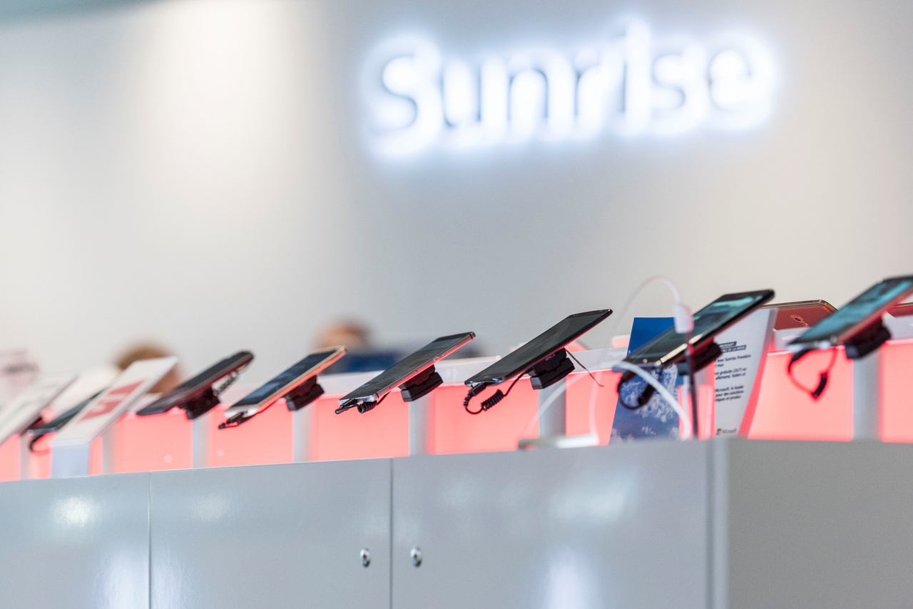 Restructuration en Suisse: Sunrise supprimera 358 postes, et non plus 450