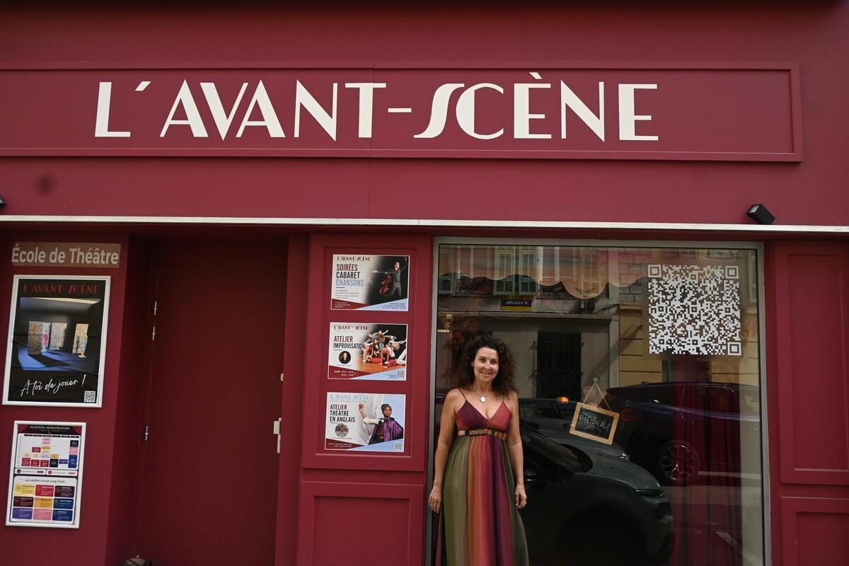 C’est quoi L’Avant-Scène, nouveau lieu culturel dédié au théâtre au Port de Nice ?