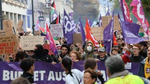 Isère. Mobilisation du 24 octobre : une vingtaine d'individus ont tenté de bloquer l'autoroute à Grenoble