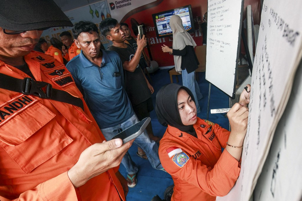 Catastrophe en Indonésie: Un ferry fait naufrage entre Java et Bornéo, au moins un mort