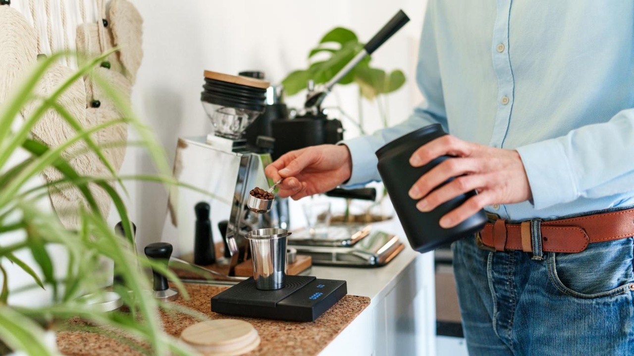 Devenez votre propre barista : les essentiels pour aménager un coffee corner chez soi