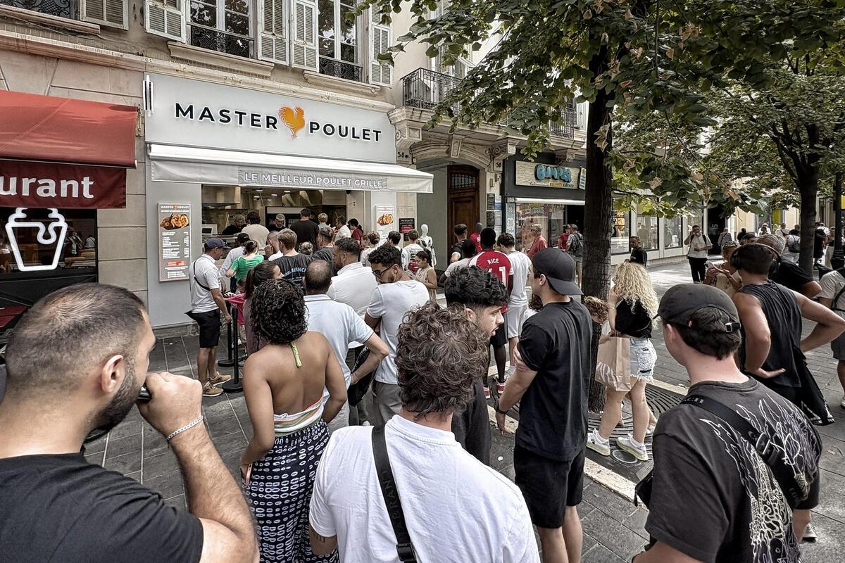 Le goût, le prix, la proximité : les clients expliquent pourquoi ils aiment tant Master Poulet, la nouvelle enseigne de fast-food qui cartonne à Nice