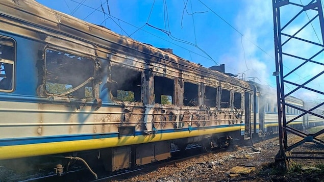 Un train pour Varsovie frappé par un drone russe en Ukraine