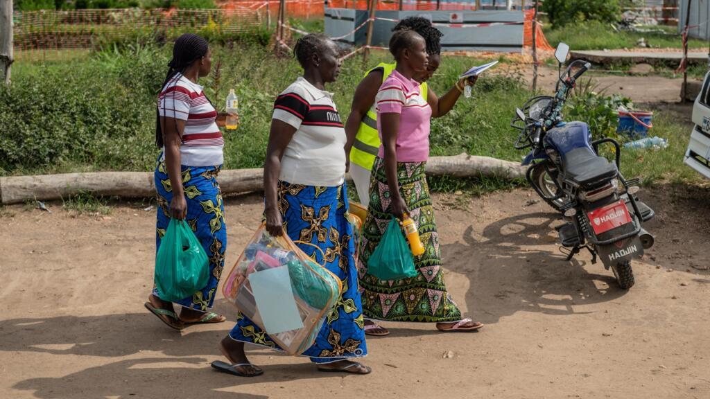 Ebola en RDC: premières à donner les soins, «les femmes sont de plus en plus touchées» selon l’ONU
