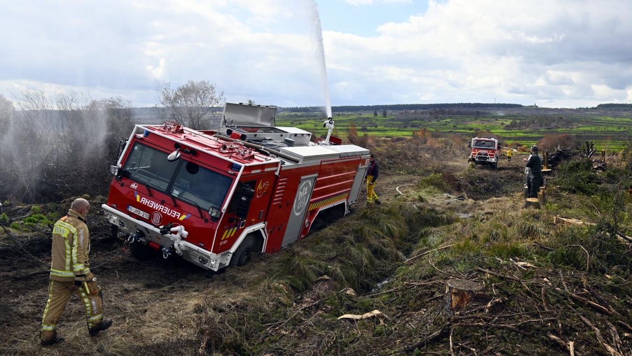 Incendie dans les Fagnes : la commune de Baelen se constitue partie civile