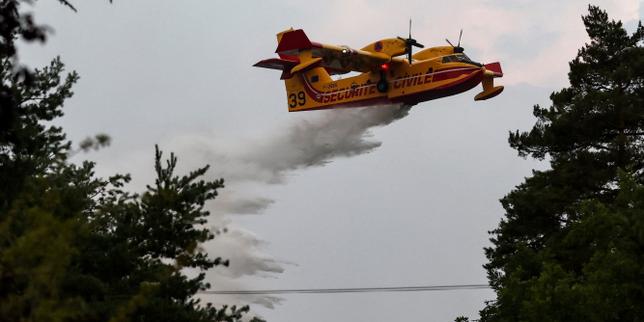 Deux Canadair annulés par Gabriel Attal ? Le vrai du faux sur les moyens de la France face aux incendies