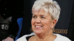 Faits-divers. « Patrick Bruel a été plus harcelé qu'harceleur » : Mimie Mathy soutient le chanteur mis en examen