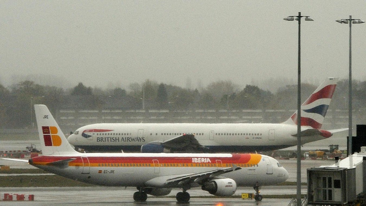 Que se passe-t-il à l’aéroport de Zaventem ? Un avion Ibera a dû atterrir d’urgence, des fumées signalées à bord