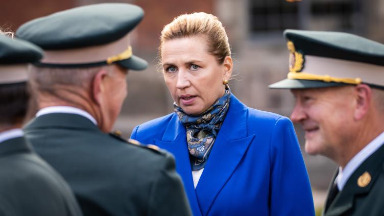 Le Danemark accuse la Russie d'avoir tiré des fusées éclairantes vers un de ses hélicoptères