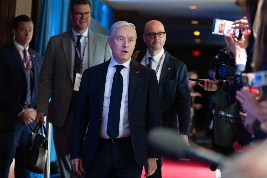 Guerre commerciale | Ottawa prolonge le répit à la pompe