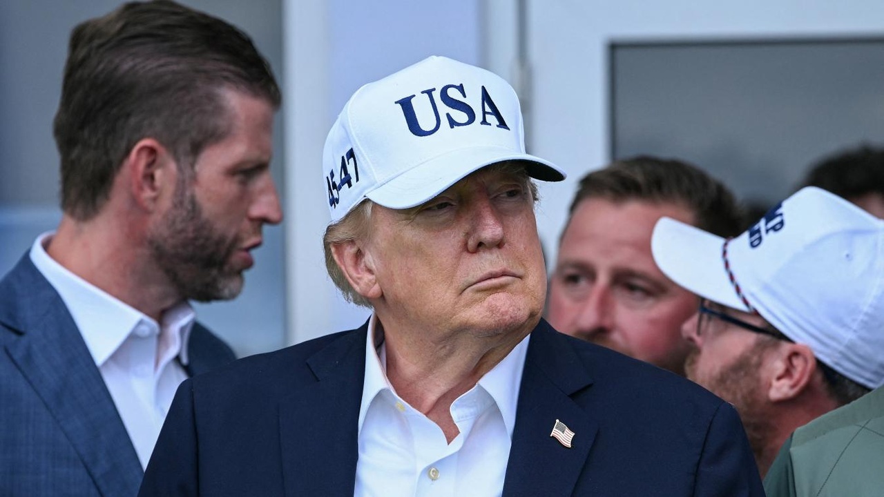 « Horrible », « hautement politique » : Donald Trump s’en prend violemment à la Cour suprême, « c’est une lourde défaite pour les républicains et pour l’Amérique »
