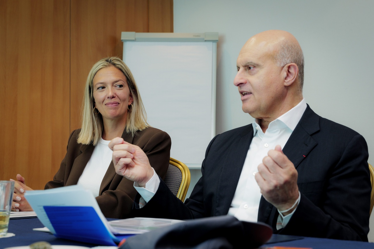 Nouvel indicateur économique: Fiscalité et dépenses publiques plombent l’attractivité de Genève