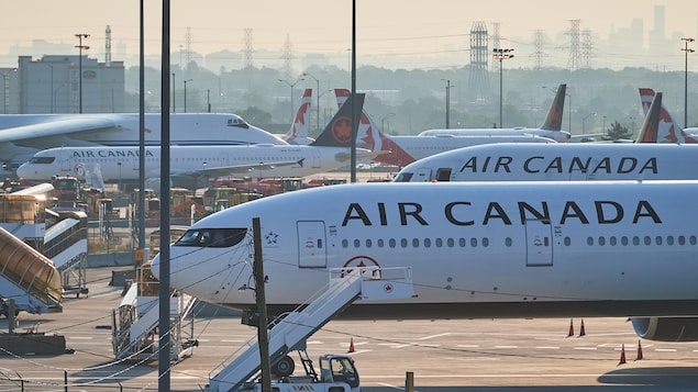 Le gouvernement Carney veut privatiser les opérations des grands aéroports canadiens