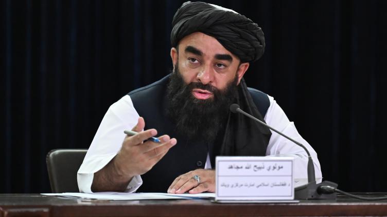 Le gouvernement taliban défend son interdiction des manifestations