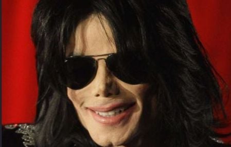 Affaire Epstein : Une vidéo de Michael Jackson en train de violenter des enfants ? Gare au fake