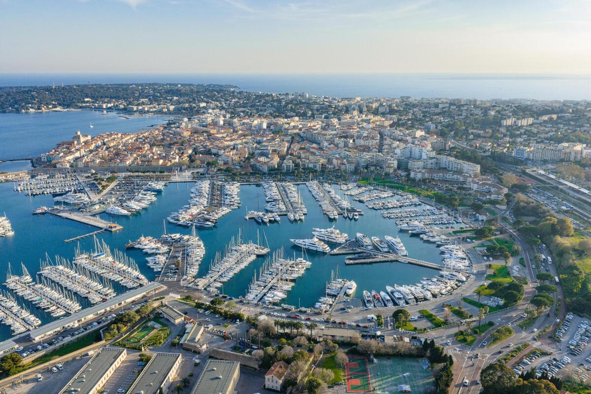 Ports saturés sur la Côte d’Azur : comment l’alliance Pass-Ports Riviera compte-t-elle libérer des places dès l’été 2027 ?