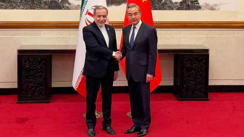Guerre au Moyen-Orient: la Chine se dit prête à défendre les «intérêts légitimes» de l'Iran et appelle au dialogue