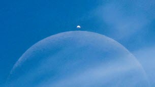 Astronomie. La Lune occultant Vénus : cette sublime photo d'un Français a été sélectionnée... par la Nasa
