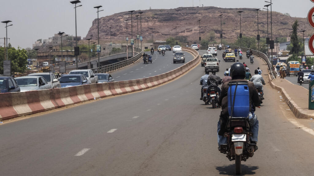 Mali: carburant et électricité sont disponibles à Bamako, la fourniture reste erratique dans le pays