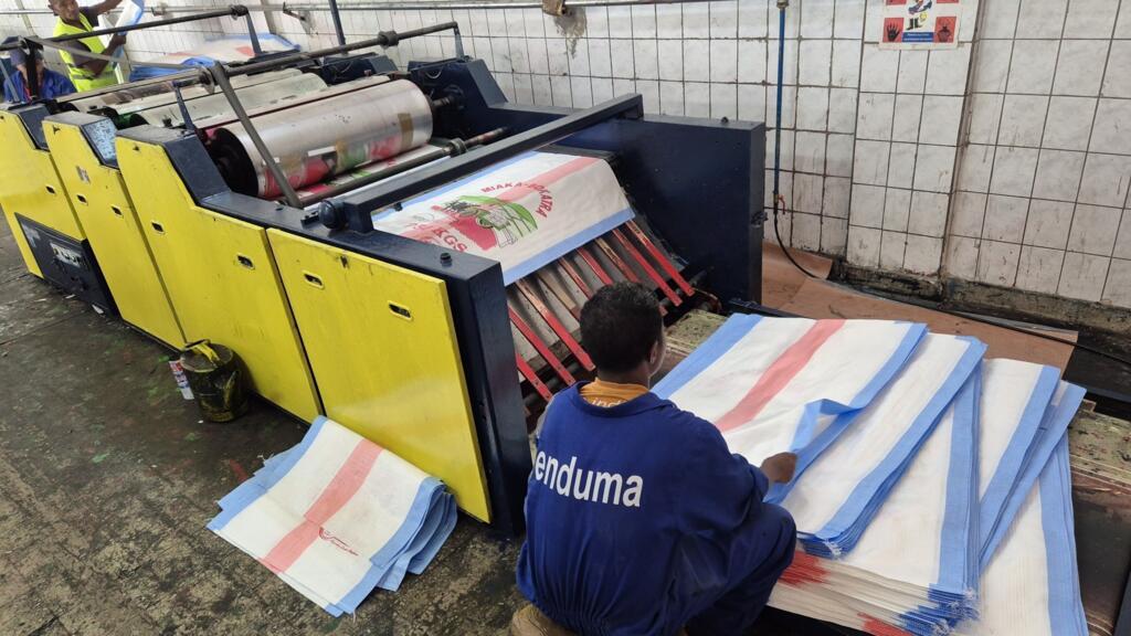 À Madagascar, comment le sac gony malgache est devenu une industrie