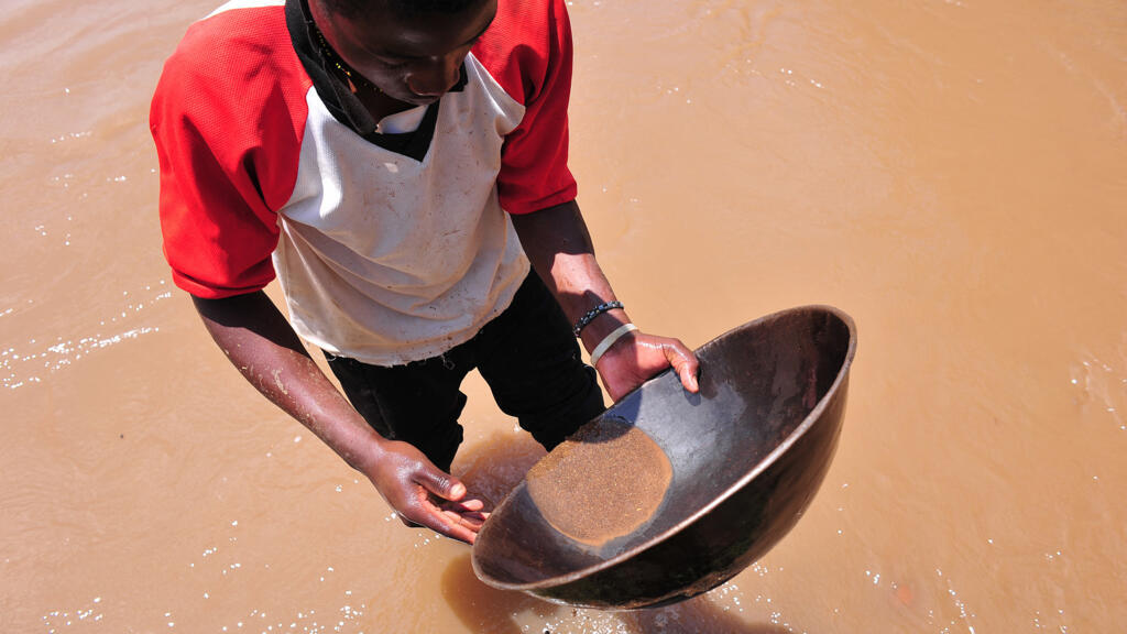Pourquoi le Kenya souhaite interdire les exportations de minerais non transformés?