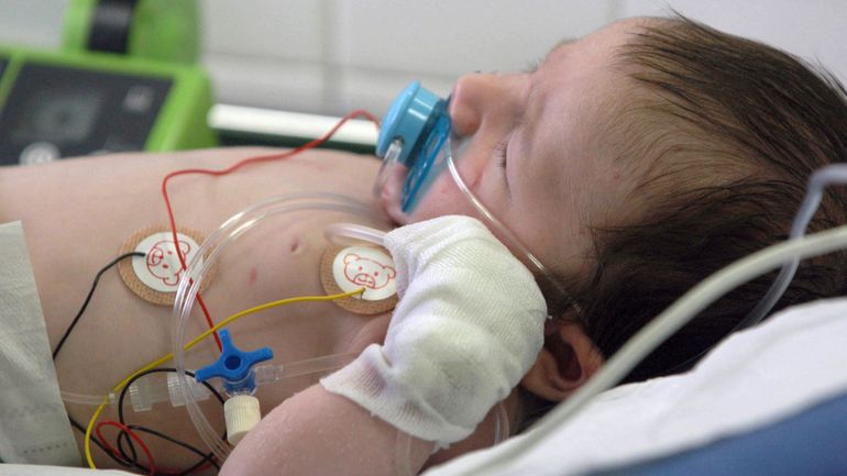 Bronchiolite : les hospitalisations liées au VRS chez les moins de cinq ans ont reculé de 39%
