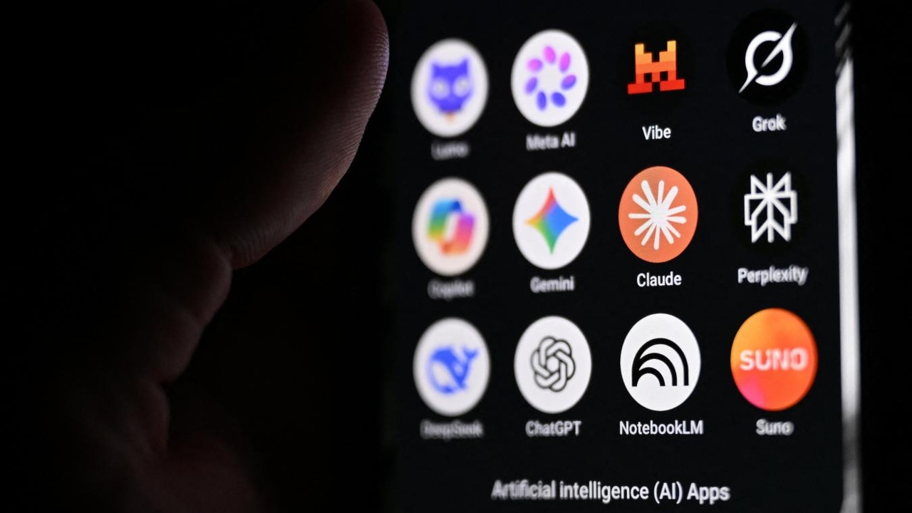 Mais que se passe-t-il ce jeudi après-midi ? Plusieurs modèles d’intelligence artificielle, dont Chat GPT, Claude et Grok sont en panne !