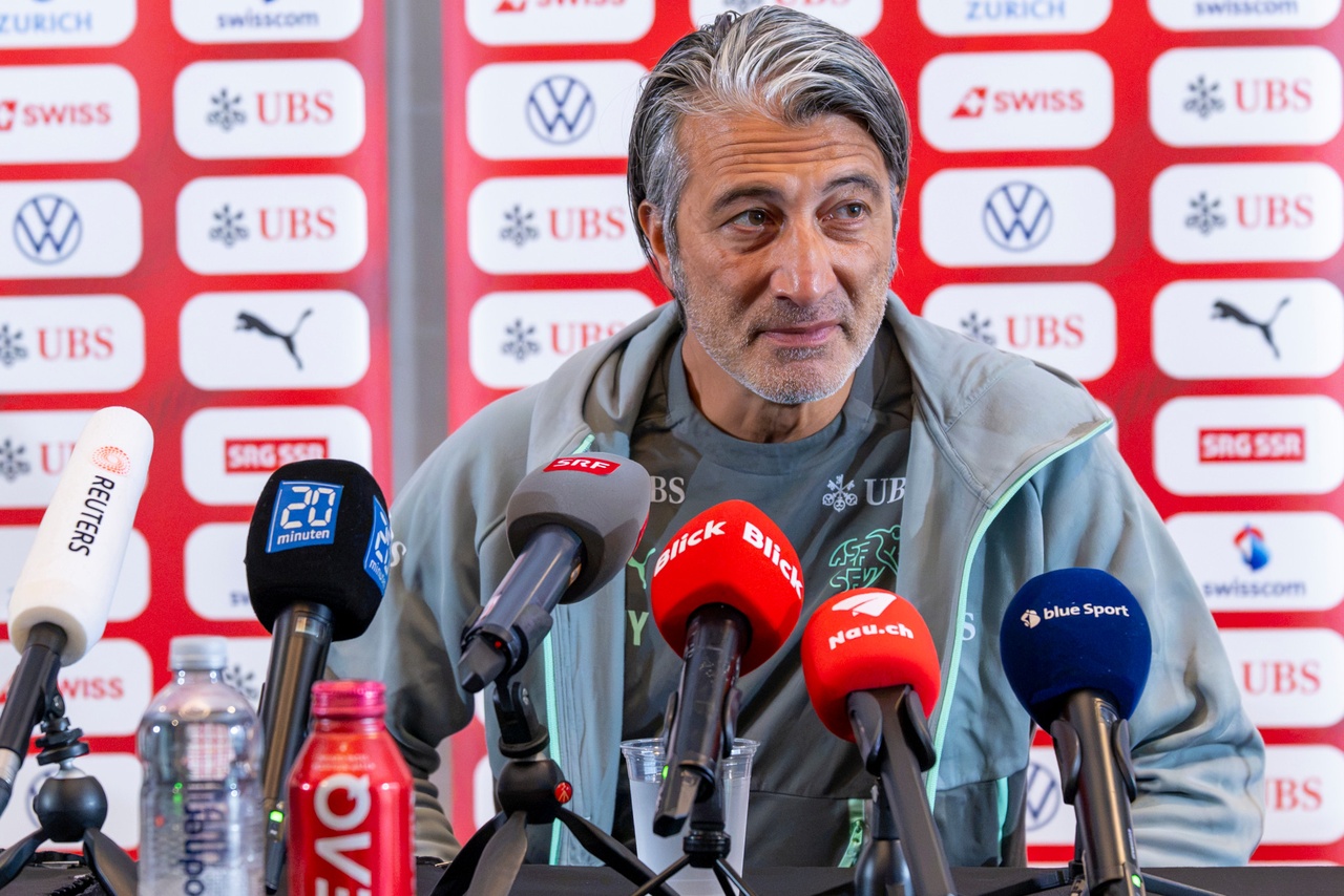 Équipe de Suisse de football: Suivez en direct la conférence de presse de Murat Yakin