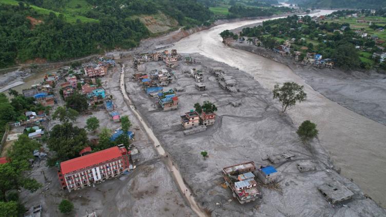 Crues meurtrières au Népal: le changement climatique "moteur" de la catastrophe révèle une étude scientifique