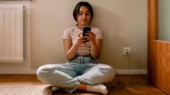 EU announces plan to restrict social media access for children